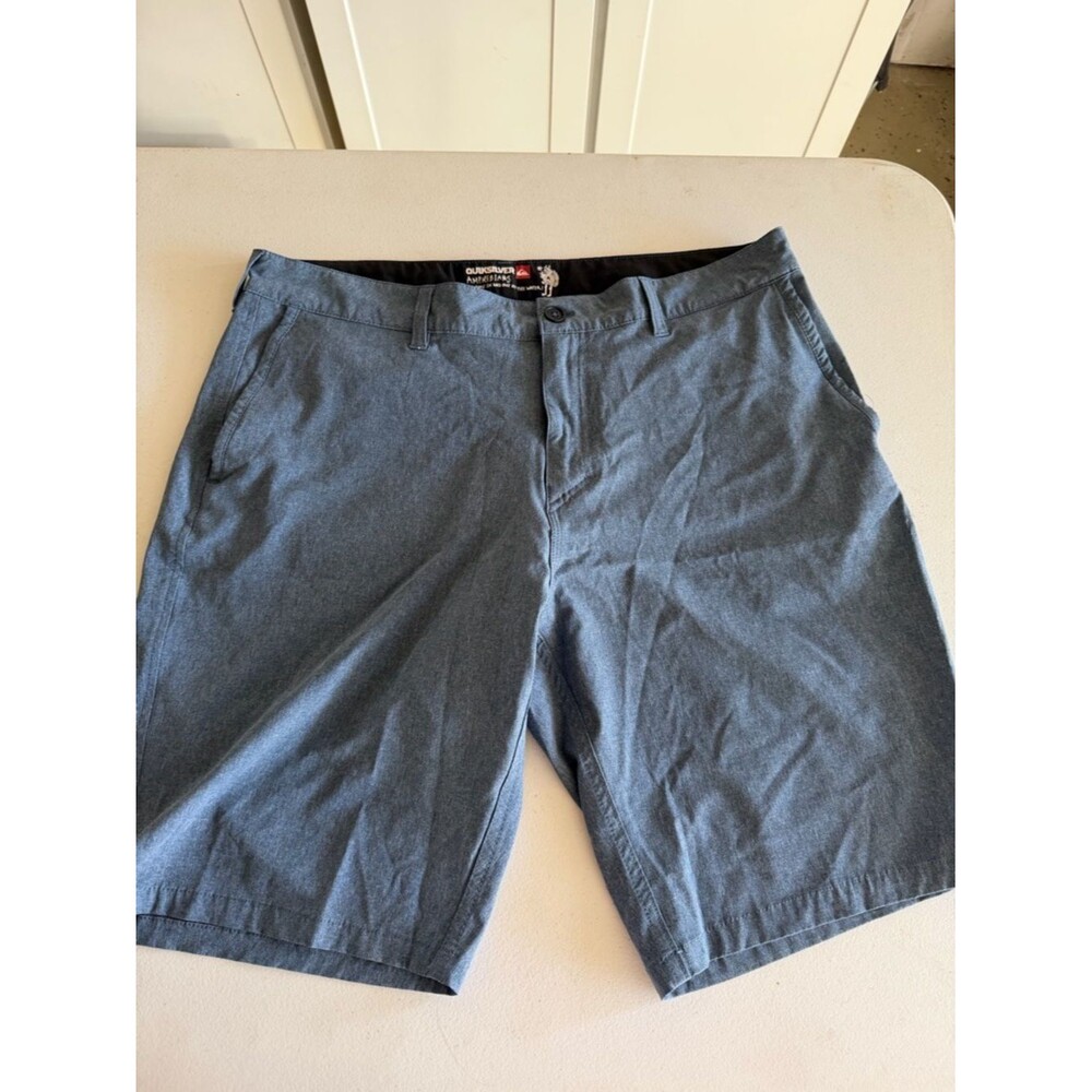Quiksilver Men's Slate Blue Flat Front Casual Shorts